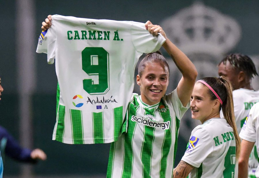 El Real Betis dedica a Carmen Álvarez Sánchez su nueva victoria en la Liga F