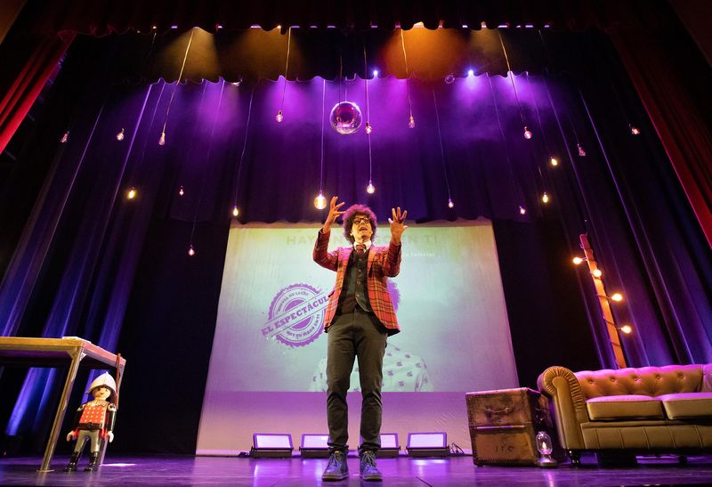 La magia de Miguel de Lucas llega mañana al Liceo