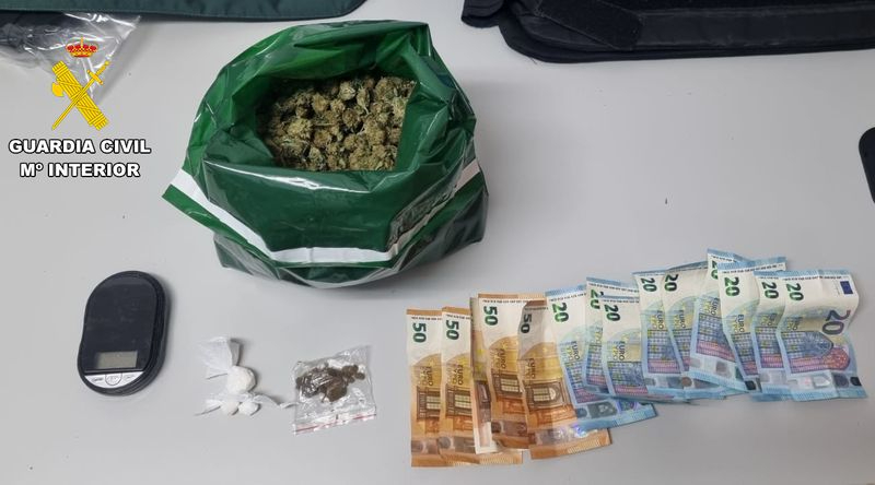 Desarticulado un punto de venta de cocaína, hachís y marihuana en la provincia de Salamanca