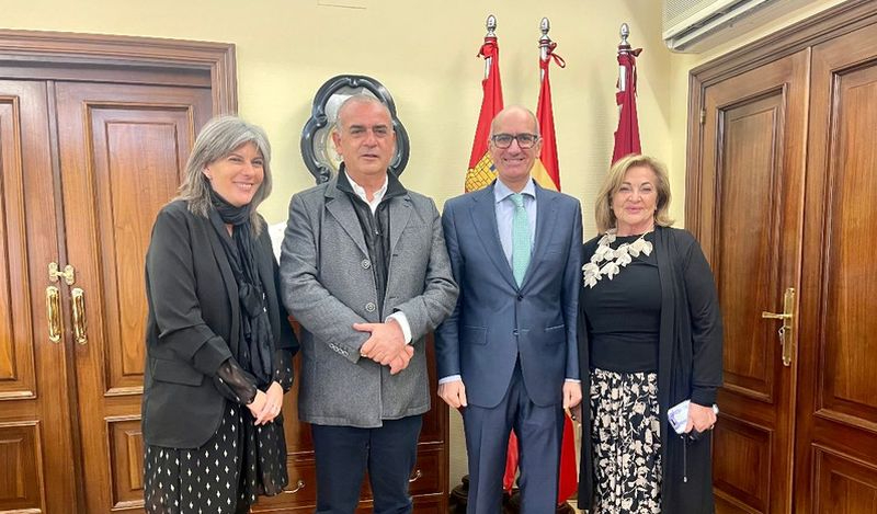 La Diputación y la Red de Atención a las Adicciones analizan el impacto de este problema social en el mundo rural 