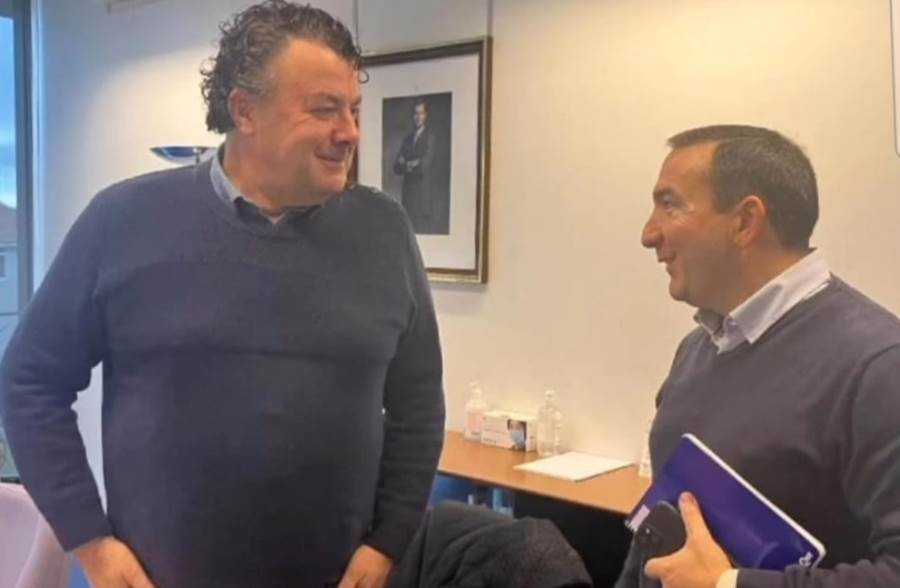 El alcalde de La Fuente mantiene una reunión con el delegado territorial de la Junta