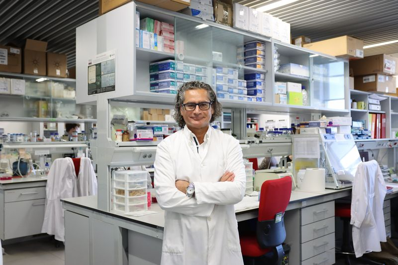 El catedrático de la USAL que ha recibido cerca de un millón de euros para investigar los efectos del cannabis