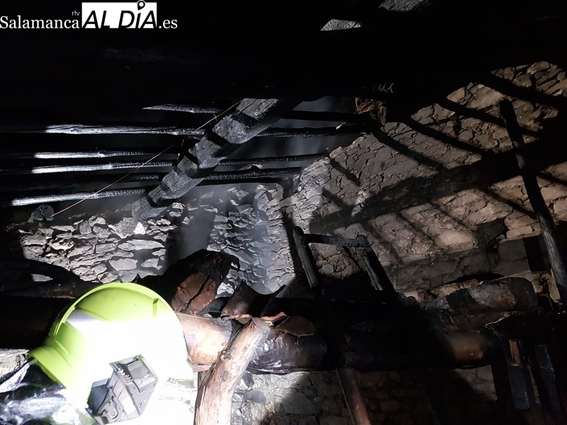 Sofocado un incendio en el casco urbano de Guadramiro