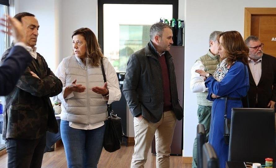 Rubén Benito asiste a un encuentro del Grupo Nani sobre el futuro de la movilidad