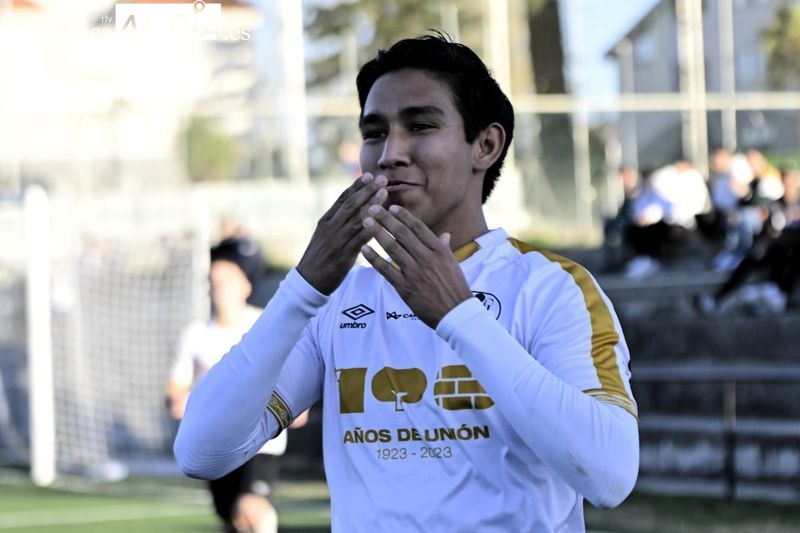 El Salamanca UDS le mete una manita a la Segoviana (5-2)