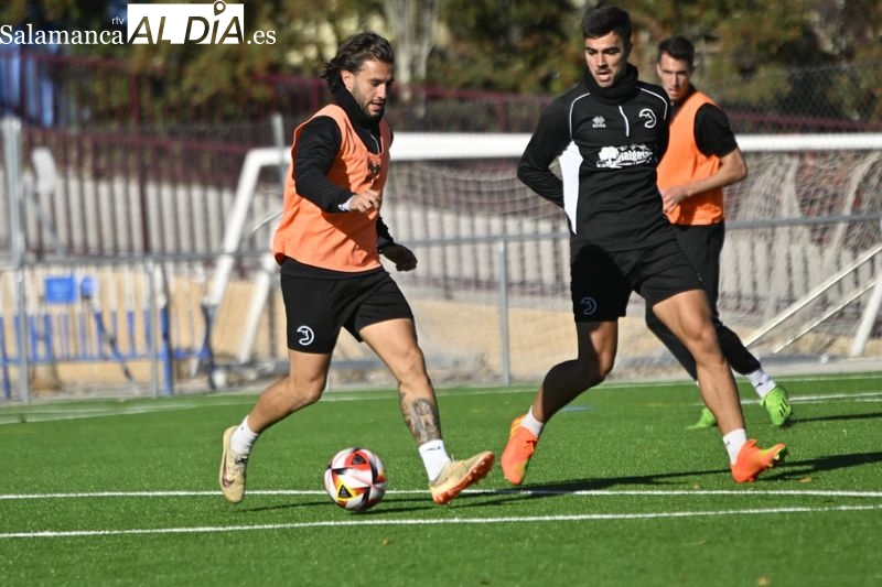 Precaución en Unionistas con Ramiro Mayor y Javi Villar: ninguno entrena con el grupo para Fuenlabrada