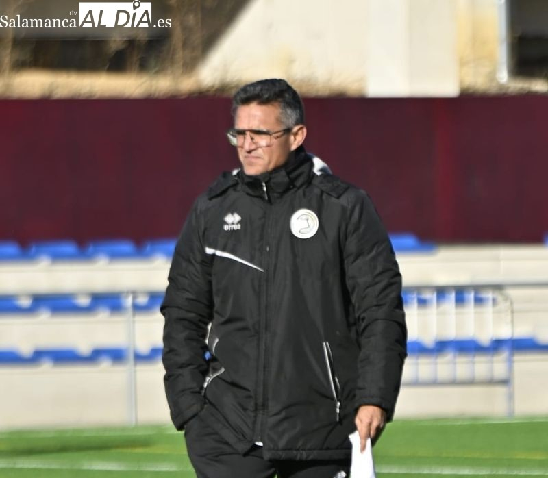 Dani Ponz siembra la duda sobre Villar para Fuenlabrada: Si no está, tenemos a un jugador brutal como Adri en Unionistas