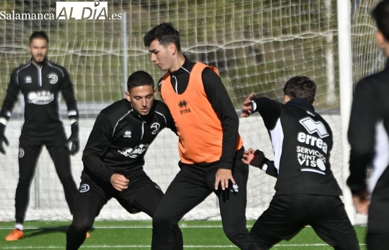 Teijeira: Individualmente me veo bien en Unionistas, pero falta gol. Hay que ir a ganar a Fuenlabrada. Lo necesitamos ya