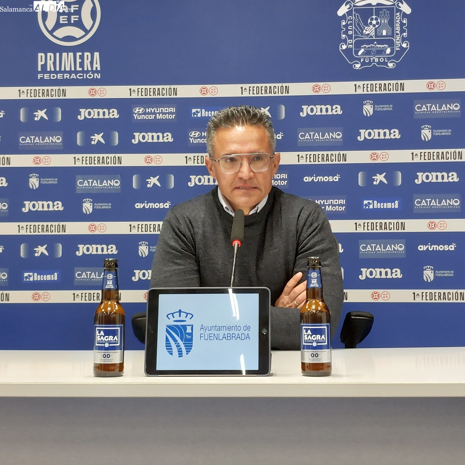 Dani Ponz y la afición de Unionistas en el parking: No tengo palabras y se las han ingeniado para poder estar. Vivimos por y para ellos