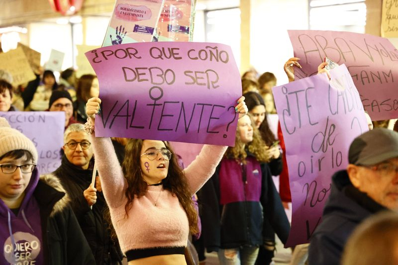 La lacra de la violencia de género no cesa: más de 400 casos activos en Salamanca