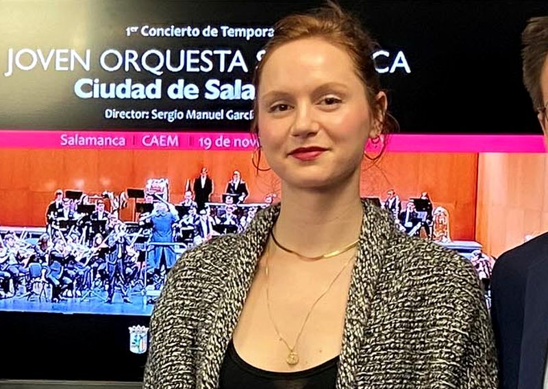 La joven estrella musical de Salamanca: violinista, directora de orquesta y compositora