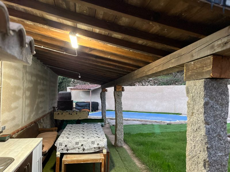  Casa Rural Dolmen Sorginetxe de Serradilla del Arroyo ofrece un descuento del 40 % en el Black Friday a las tres primeras reservas de fin de semana 