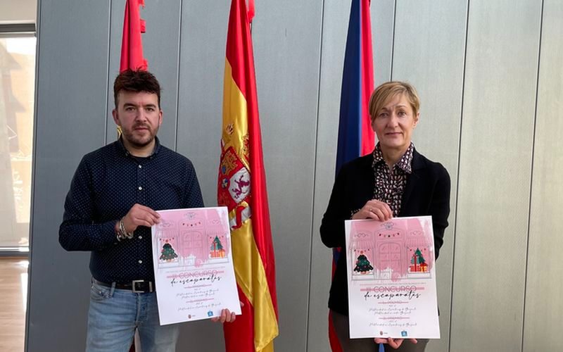 Comercio anima a los establecimientos a participar en el concurso de escaparates Navidad en Guijuelo