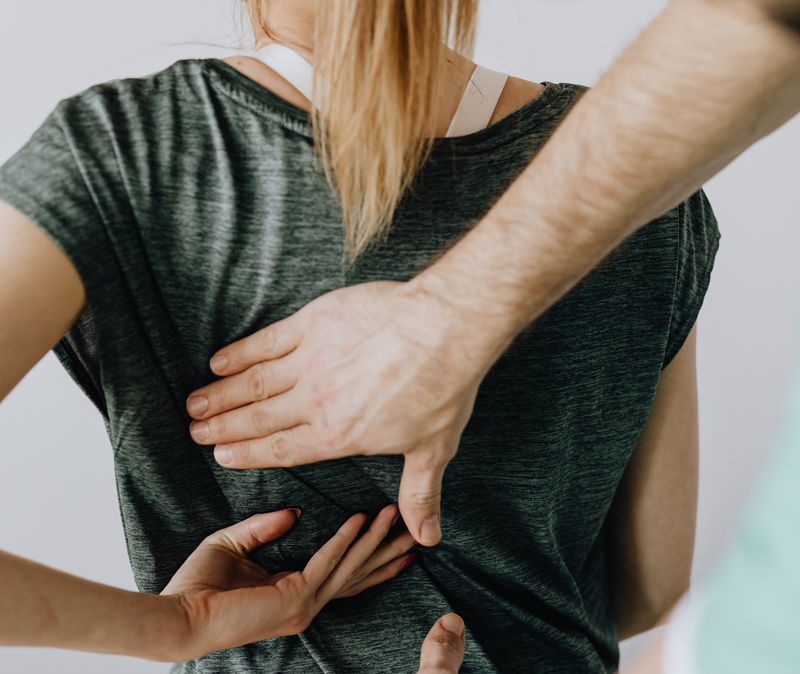 Evita los dolores de espalda gracias a esta charla gratuita 