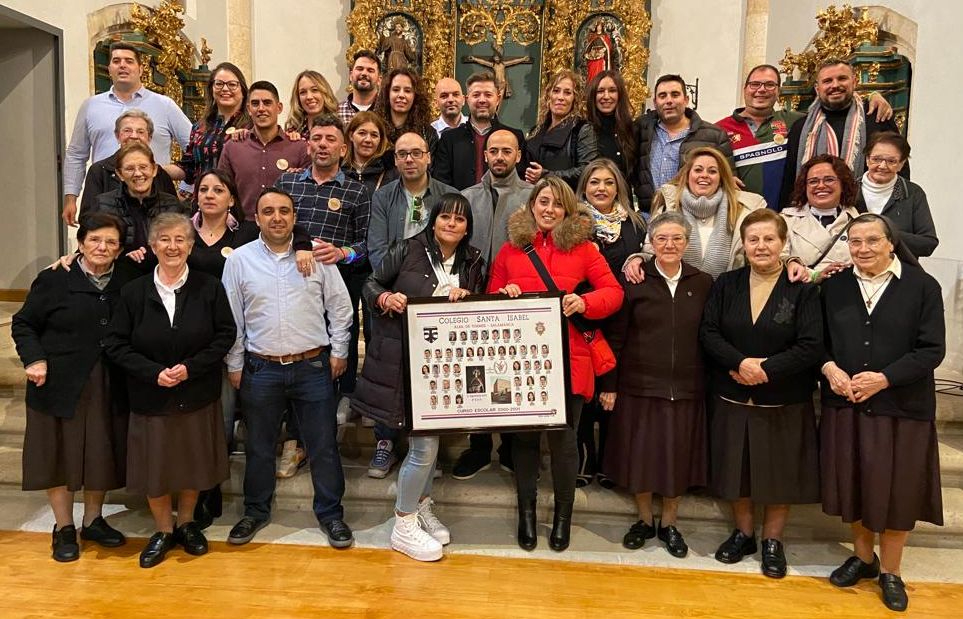 Reencuentro de la promoción del año 2001 del Colegio Santa Isabel