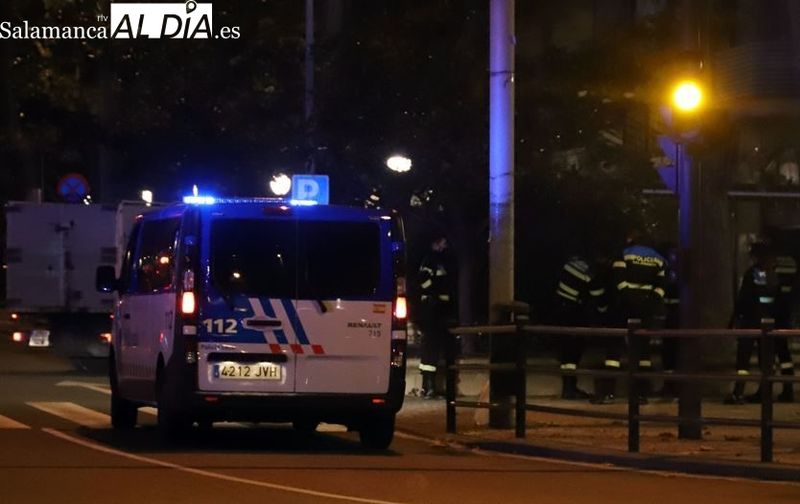 Interceptan a un conductor bebido que circulaba sin luces en la avenida de Comuneros