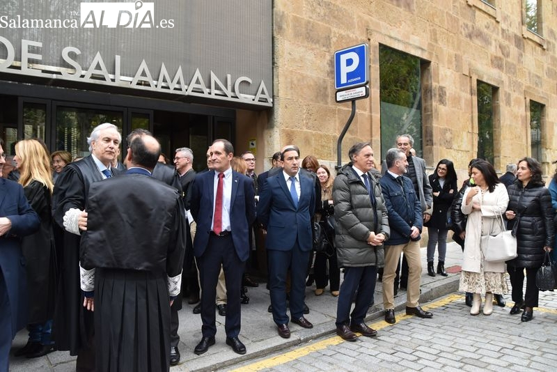 Piden explicaciones por la presencia del Delegado de la Junta en una concentración que no cumplía los requisitos legales