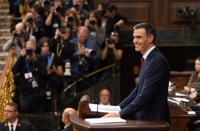 Pedro Sánchez completa el puzle de apoyos y es reelegido presidente del Gobierno