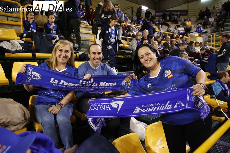  La Marea Azul no falla y vuelve a volcarse con el Avenida