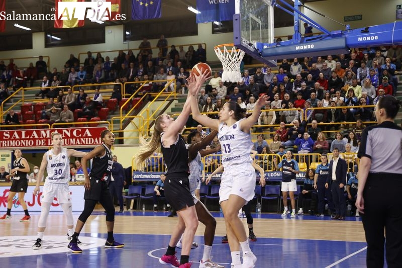 El Perfumerías Avenida se complica en la Euroliga al caer ante el Virtus Bologna (58-62)