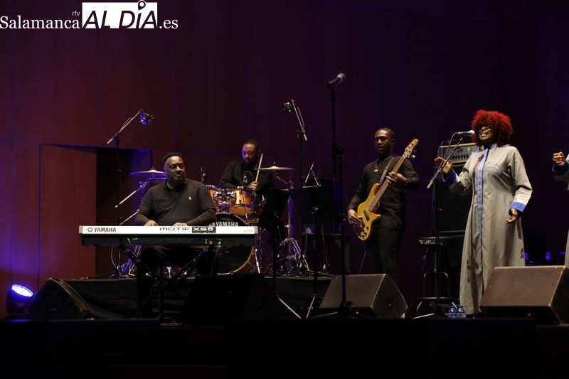 Chicago Mass Choir resucita a B.B. King en el CAEM de Salamanca