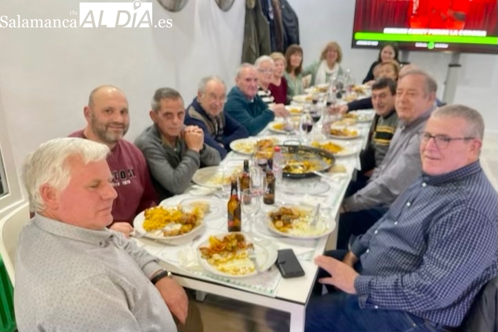 Animada comida de Navidad del Club de Calva Peñaranda