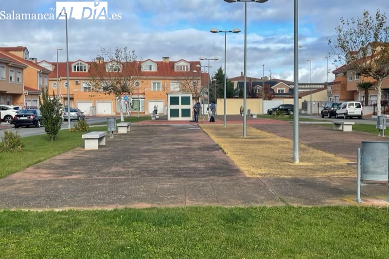 El Ayuntamiento instalará una gran pérgola de madera para ofrecer más espacios de sombra en la Plaza de las Culturas