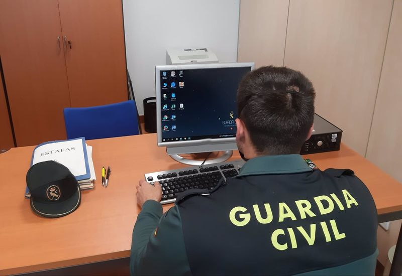 Estafan cerca de 400.000 euros a un nonagenario en León