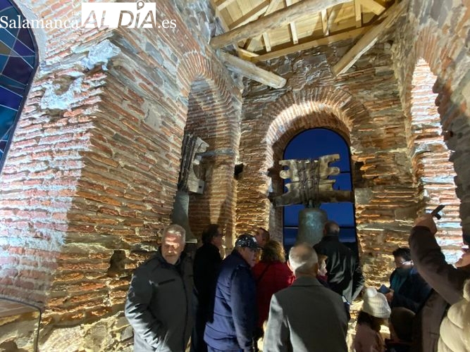 Galinduste presume de un Campanario totalmente restaurado