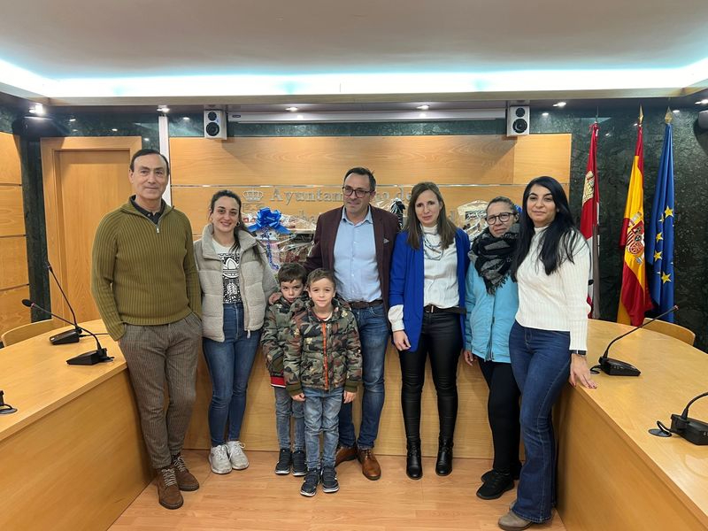 Estos son los premiados en los concursos navideños de decoración de Carbajosa