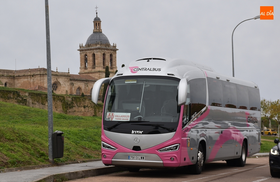 La Avenida de Sefarad vuelve a quedar para buses turísticos... y deportivos