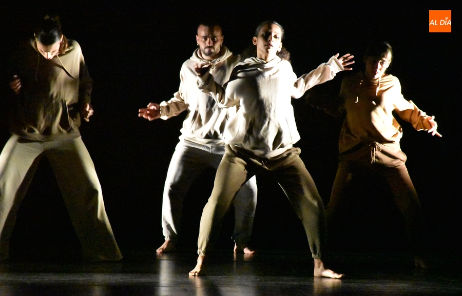 Alumnos de Bachillerato, FP y la Escuela de Adultos ‘degustan’ unas bailables ‘Fresas con Nata’