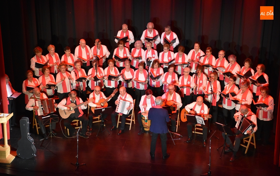 Aires del Águeda se sube a las tablas del Teatro para ayudar a las Conferencias de San Vicente