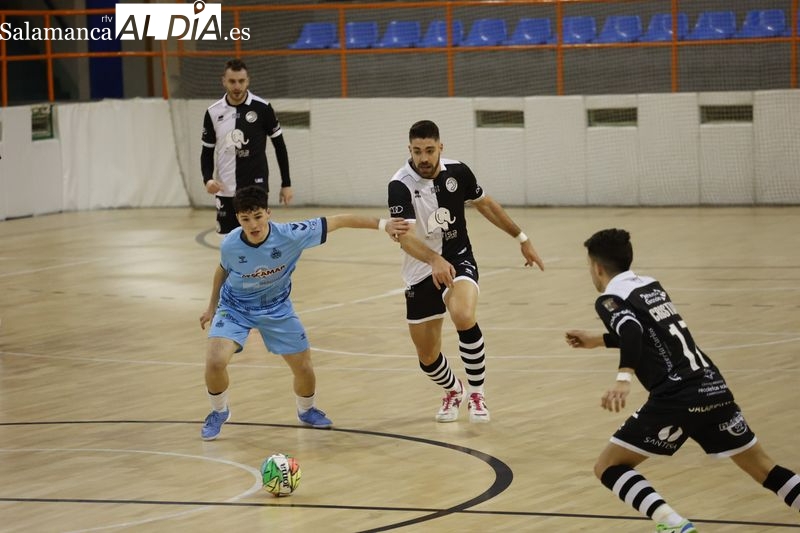 Unionistas Fútbol Sala vence a Leis Pontevedra (8-1)