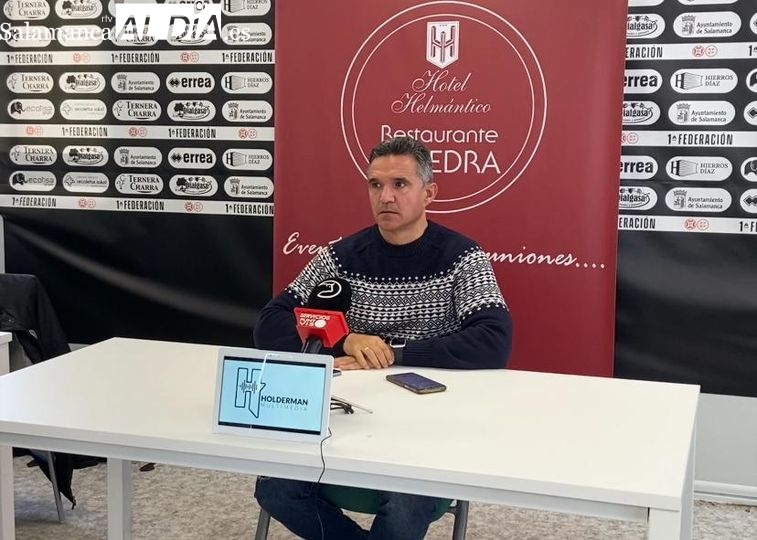 Dani Ponz: No va a ser fácil, es un equipo que somete a todos. Vamos a estar al mil por cien