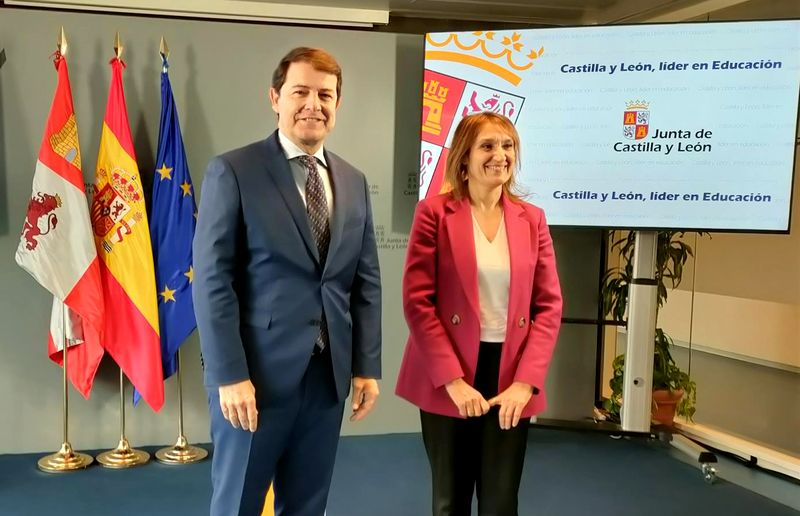 Mañueco califica de resultado histórico de CyL en el informe PISA, por contar con la mejor educación de España