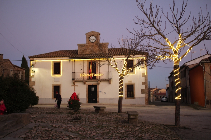 Yecla de Yeltes se viste de Navidad