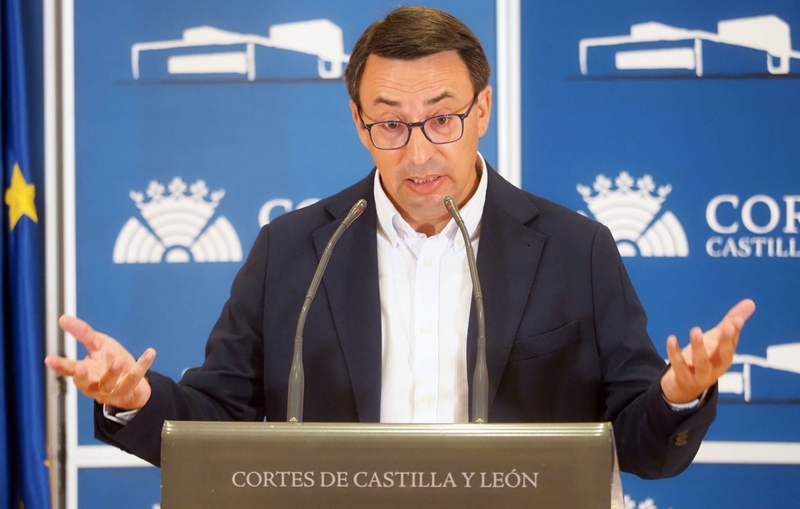 PP y Vox rechazan que la Junta ayude a los pequeños municipios en la prestación de servicios como podología o fisioterapia