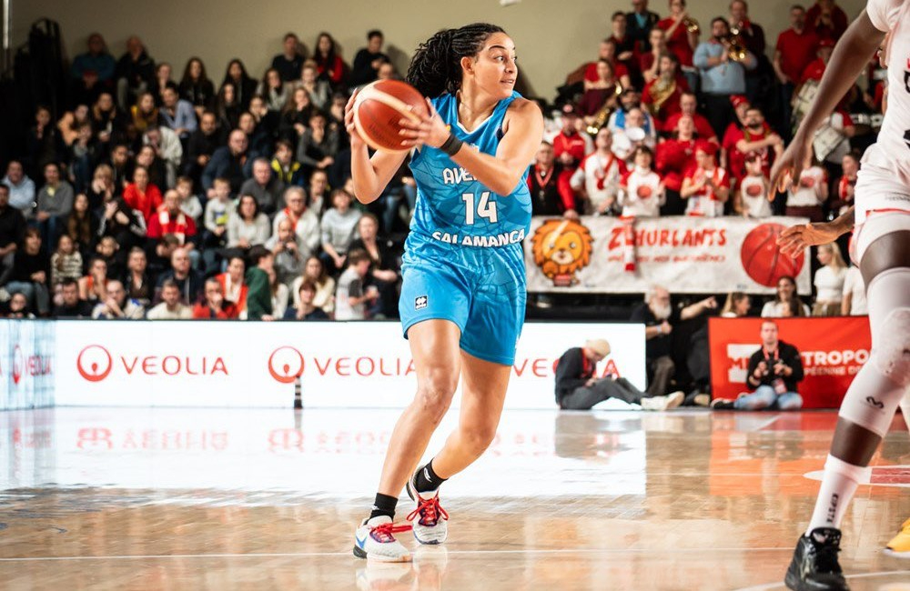 Jorge Recio confirma que Bria Hartley no terminará 2023 en el Perfumerías Avenida y habrá dos fichajes más