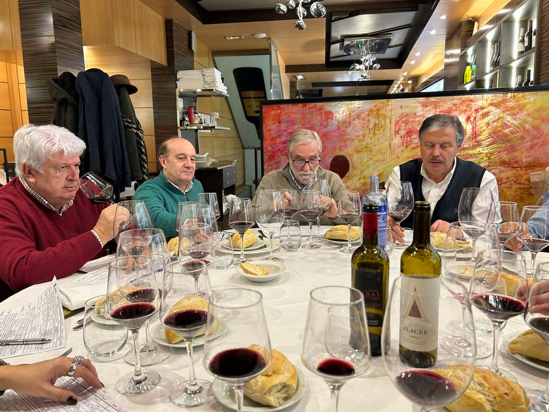 Cata a ciegas de la Asociación  Enológica CATA AÑADA