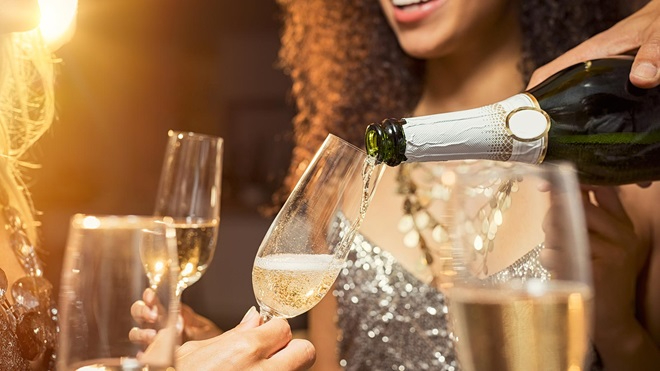 Los mejores cavas de primeras marcas por menos de 5 euros