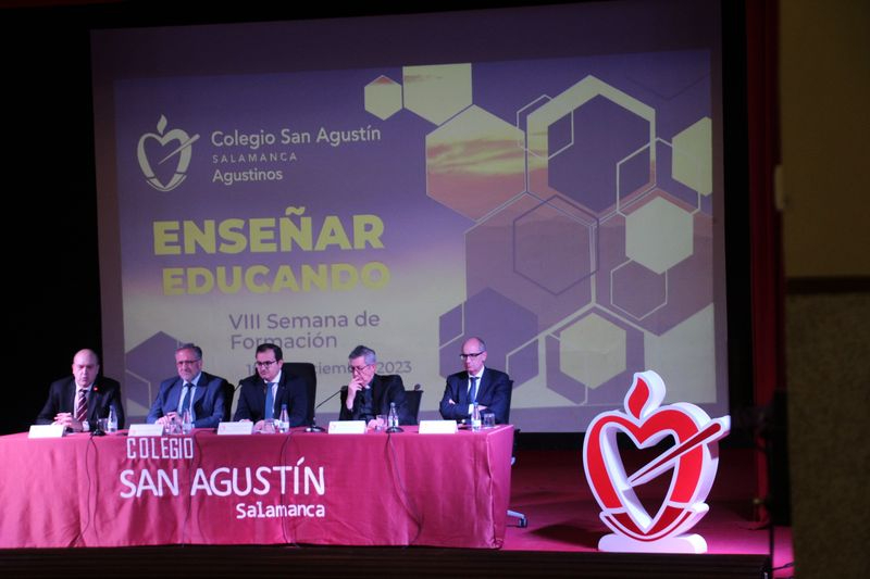 Comienzan las jornadas de orientación en San Agustín con profesionales de toda España