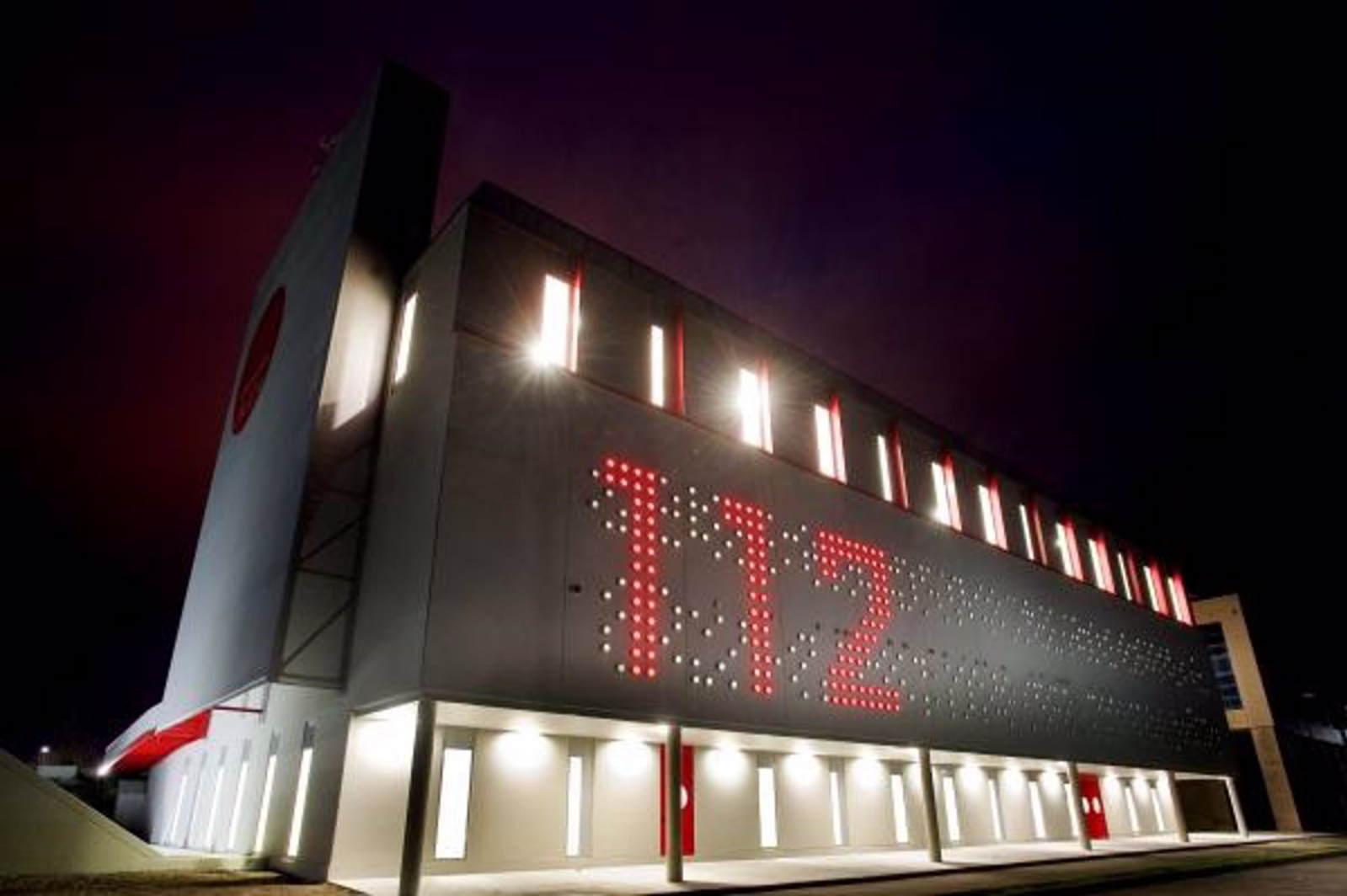 Fallecen dos menores tras una colisión entre dos vehículos en Pontevedra