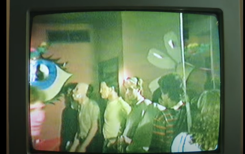 Cuchillos, la canción salmantina cuyo videoclip lo protagoniza una fiesta en Salamanca en los años 80 