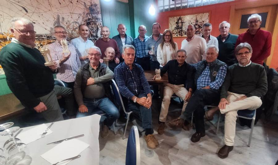 Los jubilados de Enusa se reúnen un año más con motivo de la Navidad