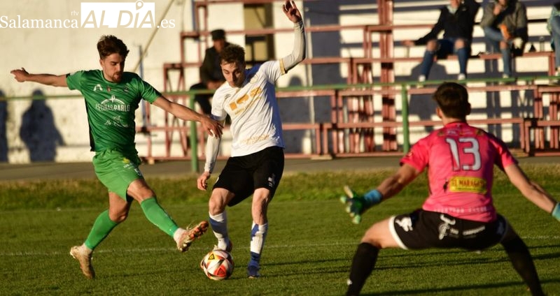 Ni el doblete de Fassani evita el ridículo del Salamanca UDS en Astorga y el futuro de Jehu queda en manos de Lovato (3-2)