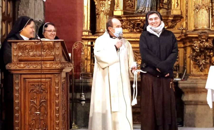 Hermanas del Zarzoso visitan la Parroquia de San Andrés