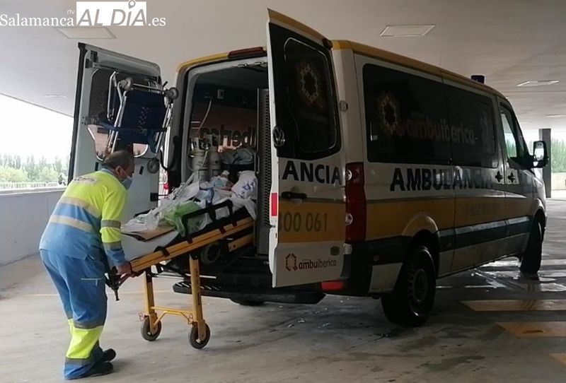 Dos evacuados al Hospital tras el choque de un camión y una furgoneta en Galindo y Perahuy