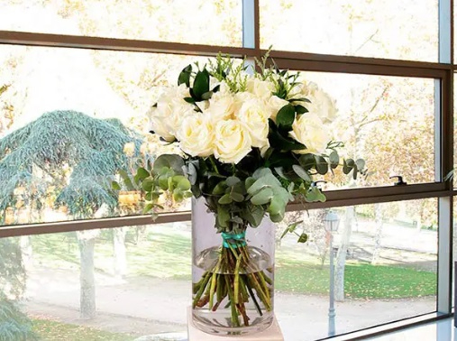 Flores como tributos de consuelo en tiempos de duelo