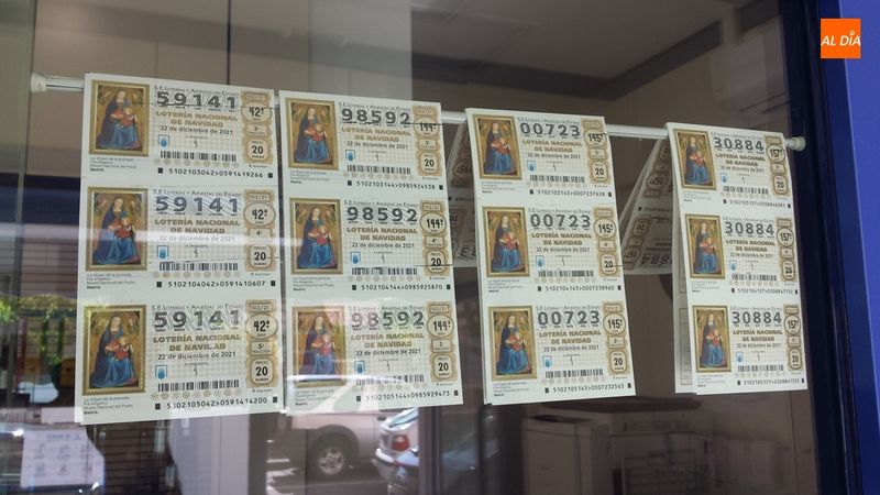 Todo lo que debes saber si compartes un décimo premiado con más personas